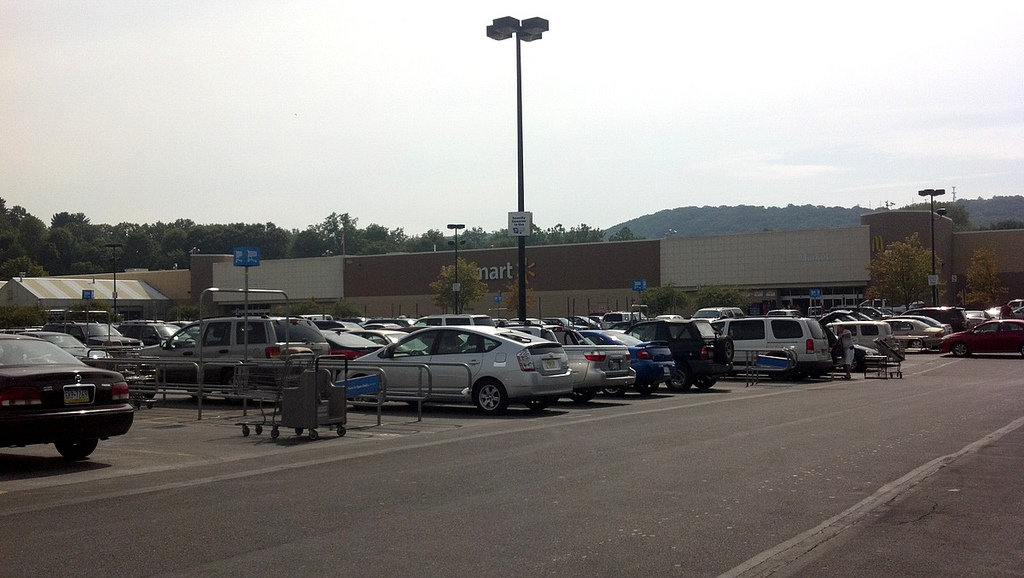 One Person Shot in Walmart Store in East Stroudsburg, Pennsylvania