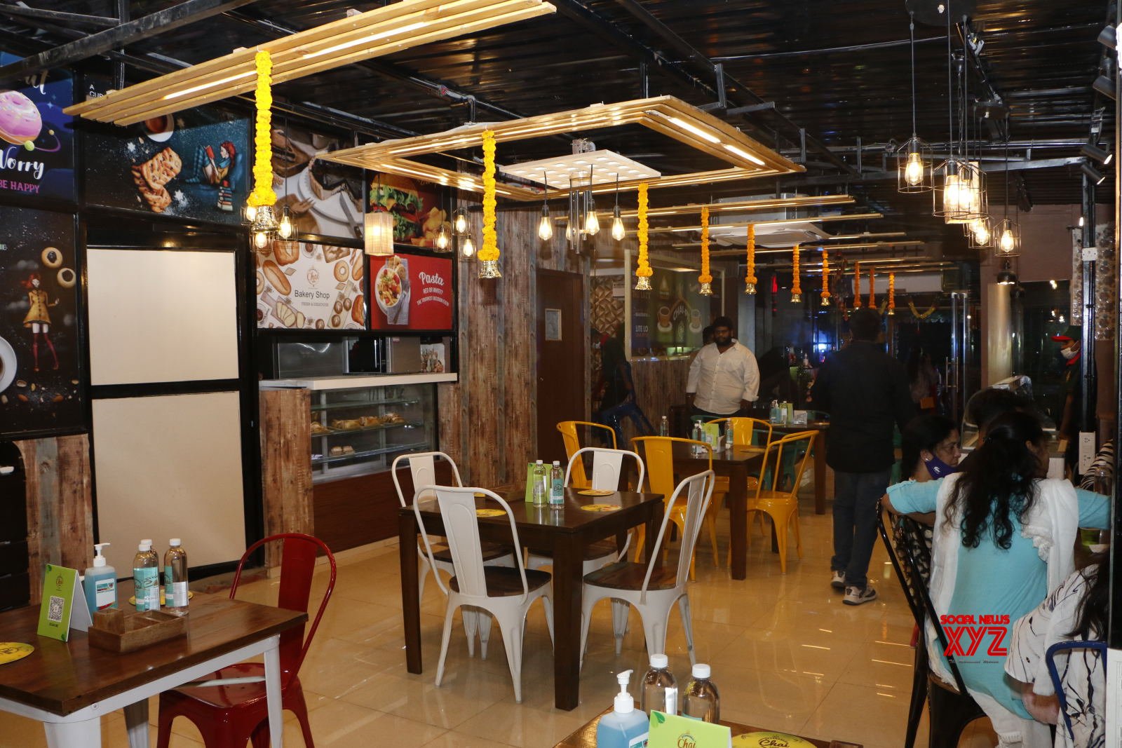 Hero Srikanth Launched Hyderabadi Chai Adda At Manikonda - Gallery ...