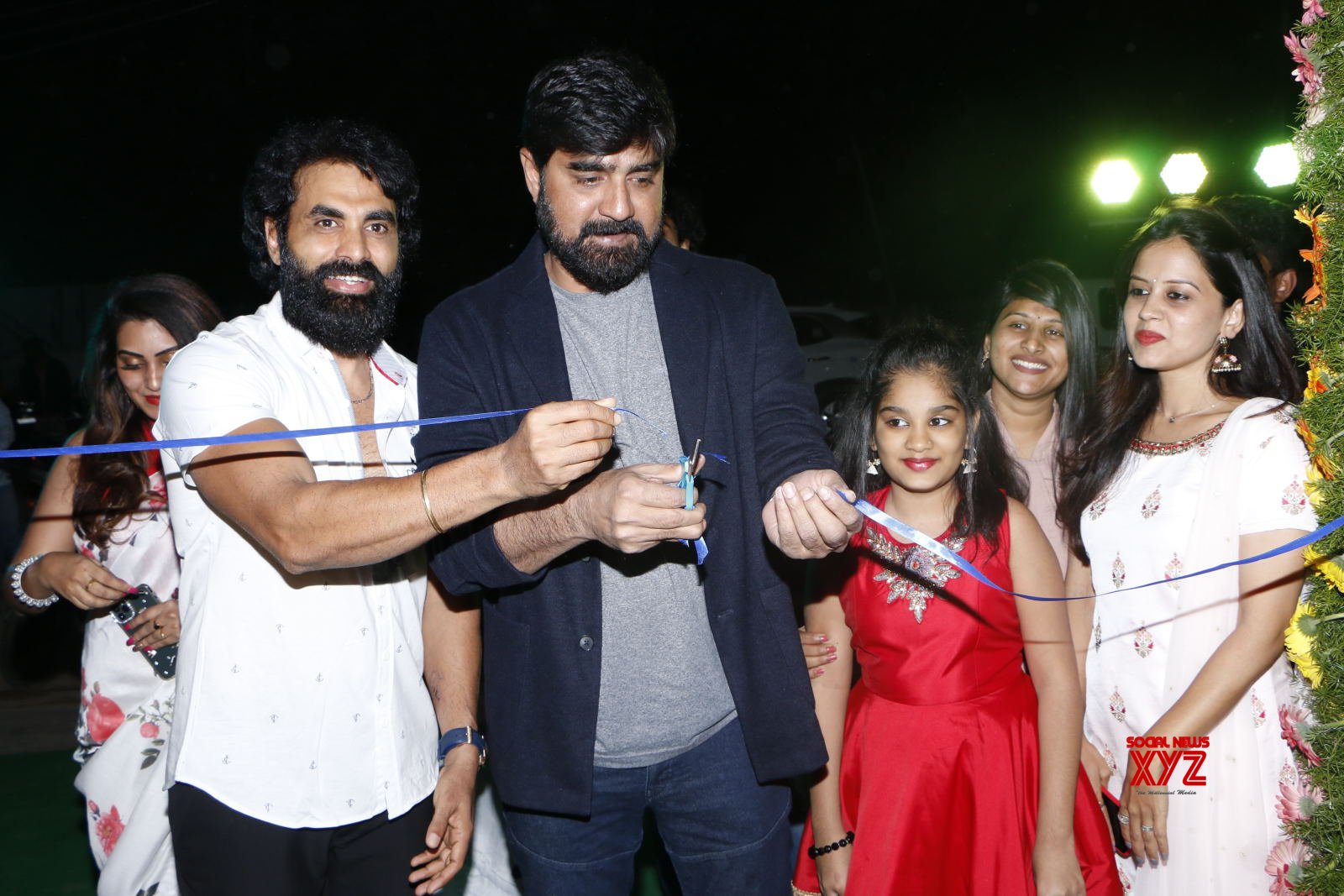 Hero Srikanth Launched Hyderabadi Chai Adda At Manikonda - Gallery ...
