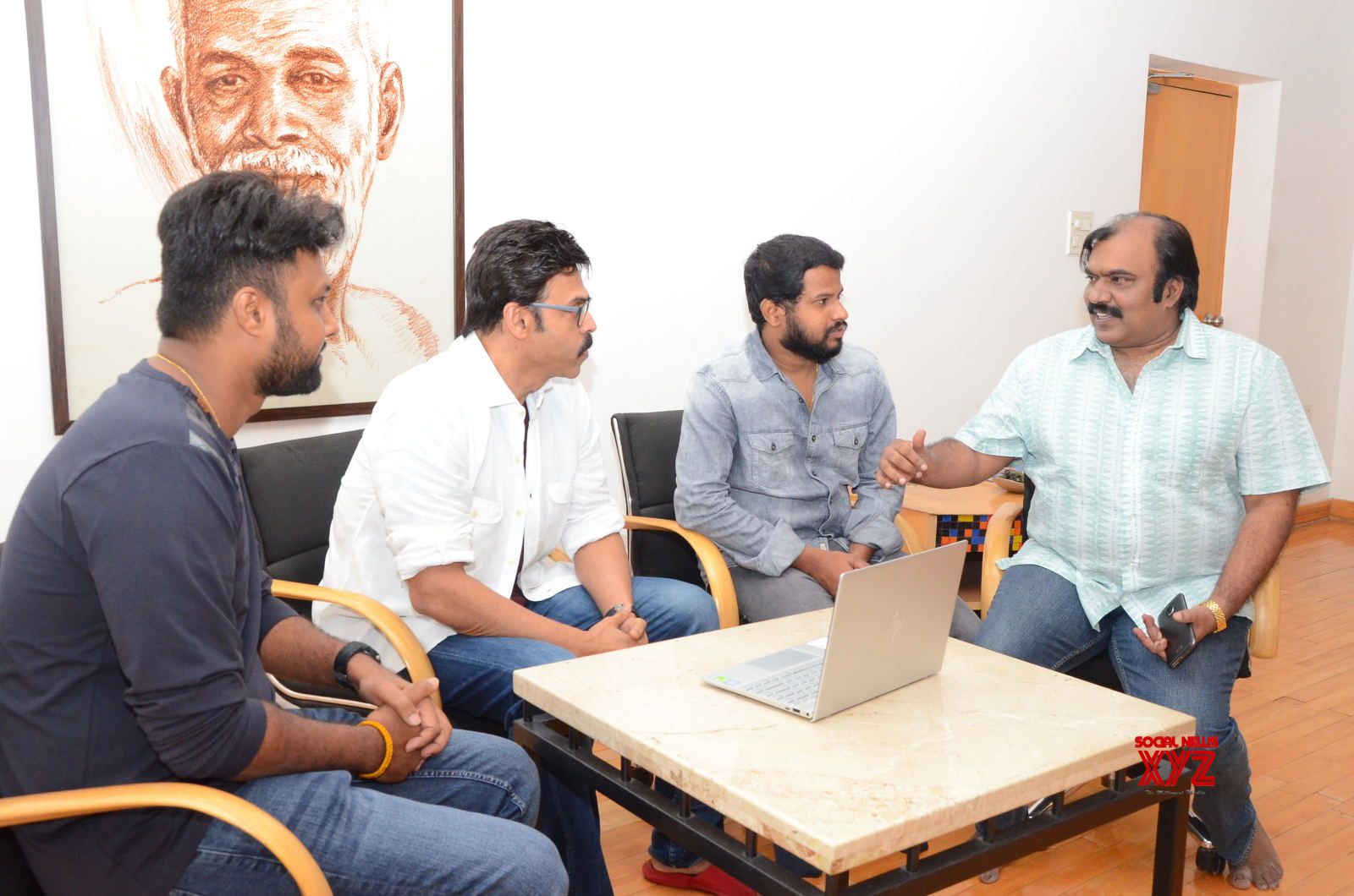 Rama Rama Re Song From Aatagadharaa Siva Movie Launched By Venkatesh ...
