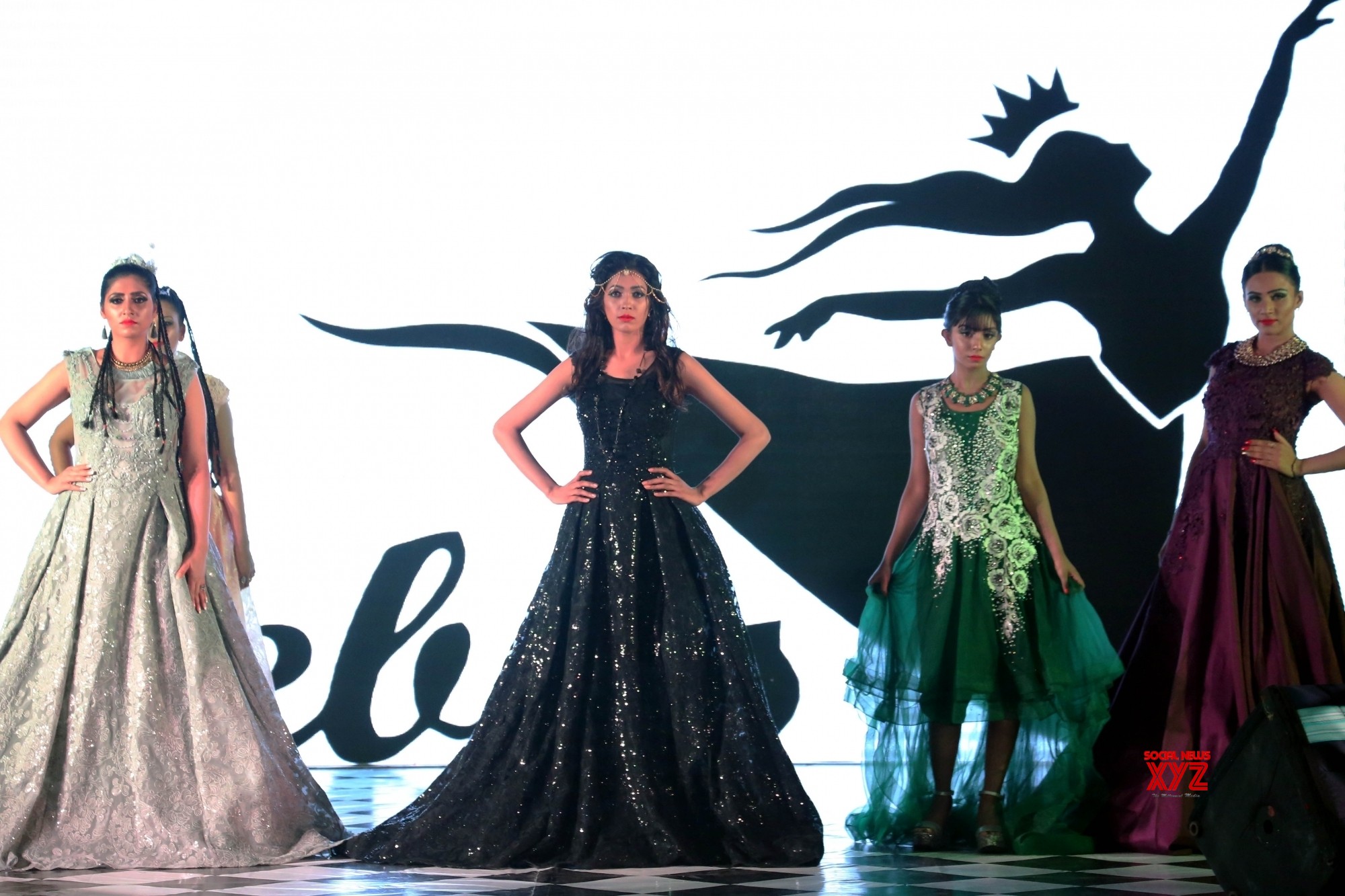 PAKISTAN RAWALPINDI FASHION SHOW Gallery Social News XYZ