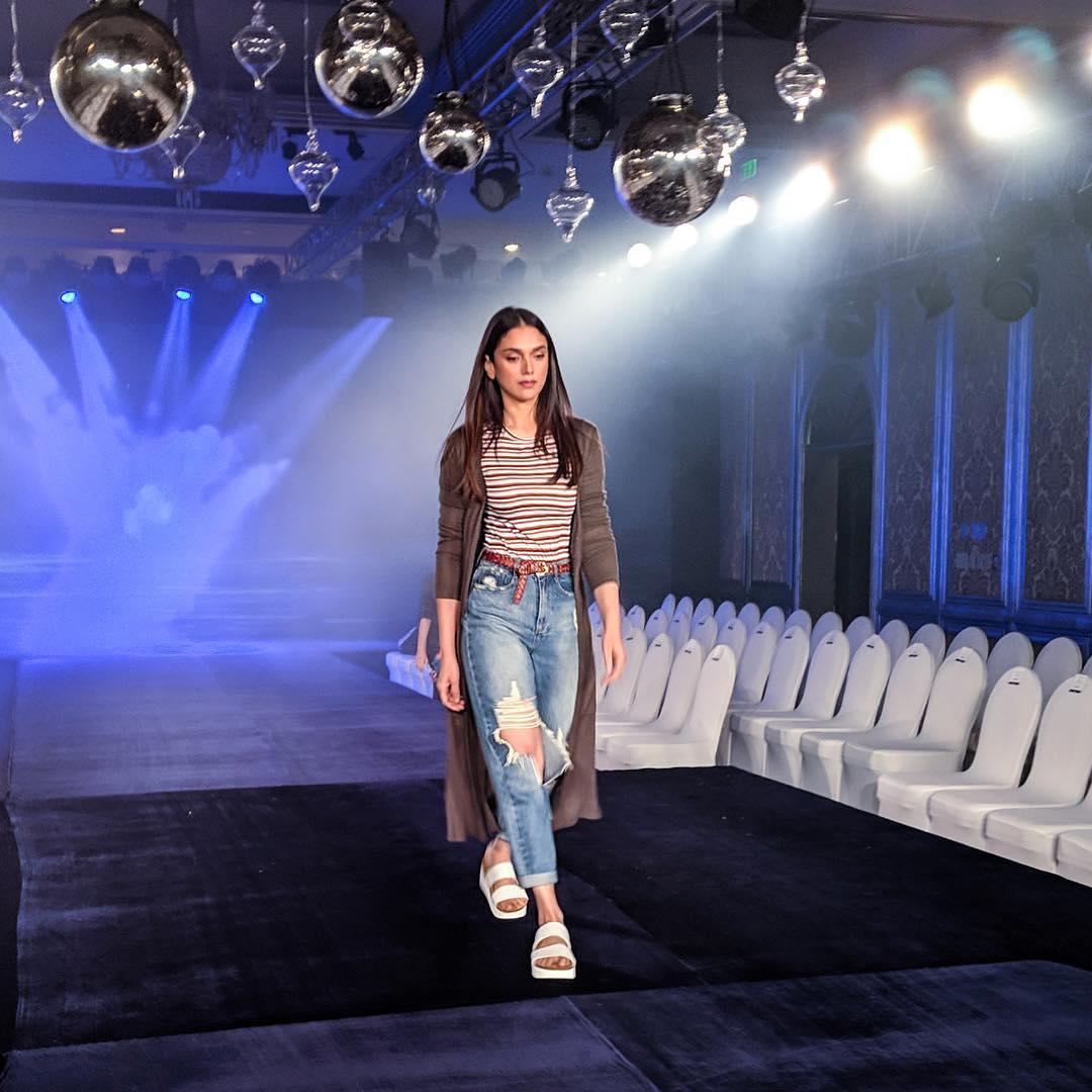 Actress Aditi Rao Hydari Stills From A Ramp Walk - Social News XYZ