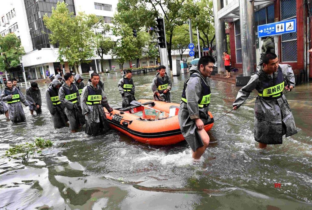 Typhoon leaves 13 dead, 1m evacuated in China - Social News XYZ
