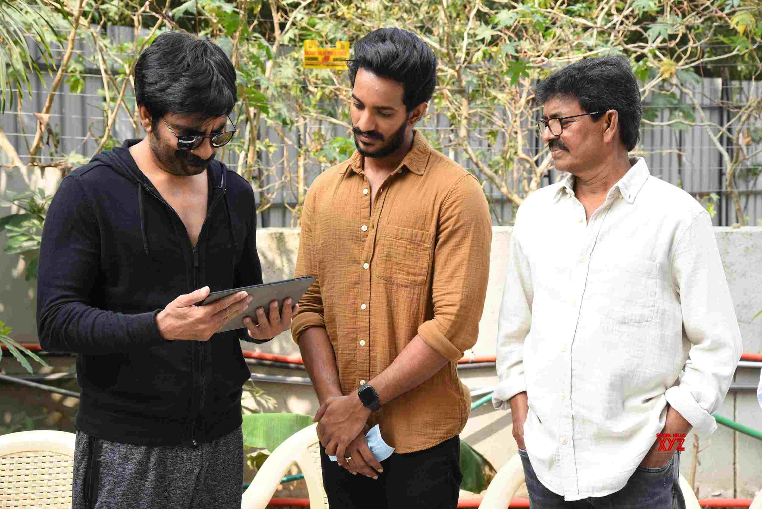 GEM Movie Motion Poster Launch By Mas Maharaja Ravi Teja HD Gallery