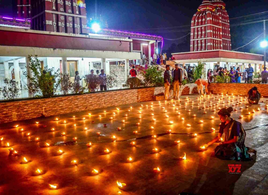 BhubaneswarDevotees lighting earthen lamps on the occasion of Deba