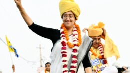 Charkhi Dadri: Delhi Chief Minister Atishi holds a roadshow ahead of Haryana Assembly Elections in Charkhi Dadri district on Monday, September 30, 2024. (Photo: IANS)