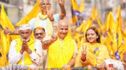 Panipat: Former Delhi Deputy Chief Minister Manish Sisodia holds a roadshow in support of party candidate Sukhvir Malik ahead of Haryana assembly election in Panipat on Tuesday, October 01, 2024. (Photo: IANS)