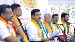 Bengaluru: BJP State President BY Vijayendra addresses a press conference at the party office in Bengaluru on Tuesday, October 1, 2024. (Photo: IANS)