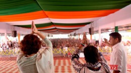 Jind: Congress MP Deepender Singh Hooda, along with Congress General Secretary Priyanka Gandhi Vadra and Congress candidate Vinesh Phogat, during the election campaign in Julana Assembly ahead of the Haryana Assembly election in Jind on Wednesday, October 2, 2024. (Photo: IANS)