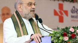 Ahmedabad: Union Home Minister Amit Shah addresses during the inauguration of Hiramani Arogya Dham, a daycare hospital run by Janasahayak Trust at Adalaj, Gandhinagar. Friday, October 04, 2024. (Photo: IANS)