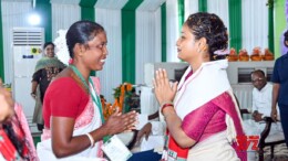 Simdega: JMM MLA Kalpana Murmu Soren during 'Maiyya Samman Yatra' in Simdega, Jharkhand, on Sunday, October 06, 2024. (Photo: IANS)