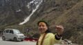 After Kedarnath, Kailash Kher takes blessings at Badrinath